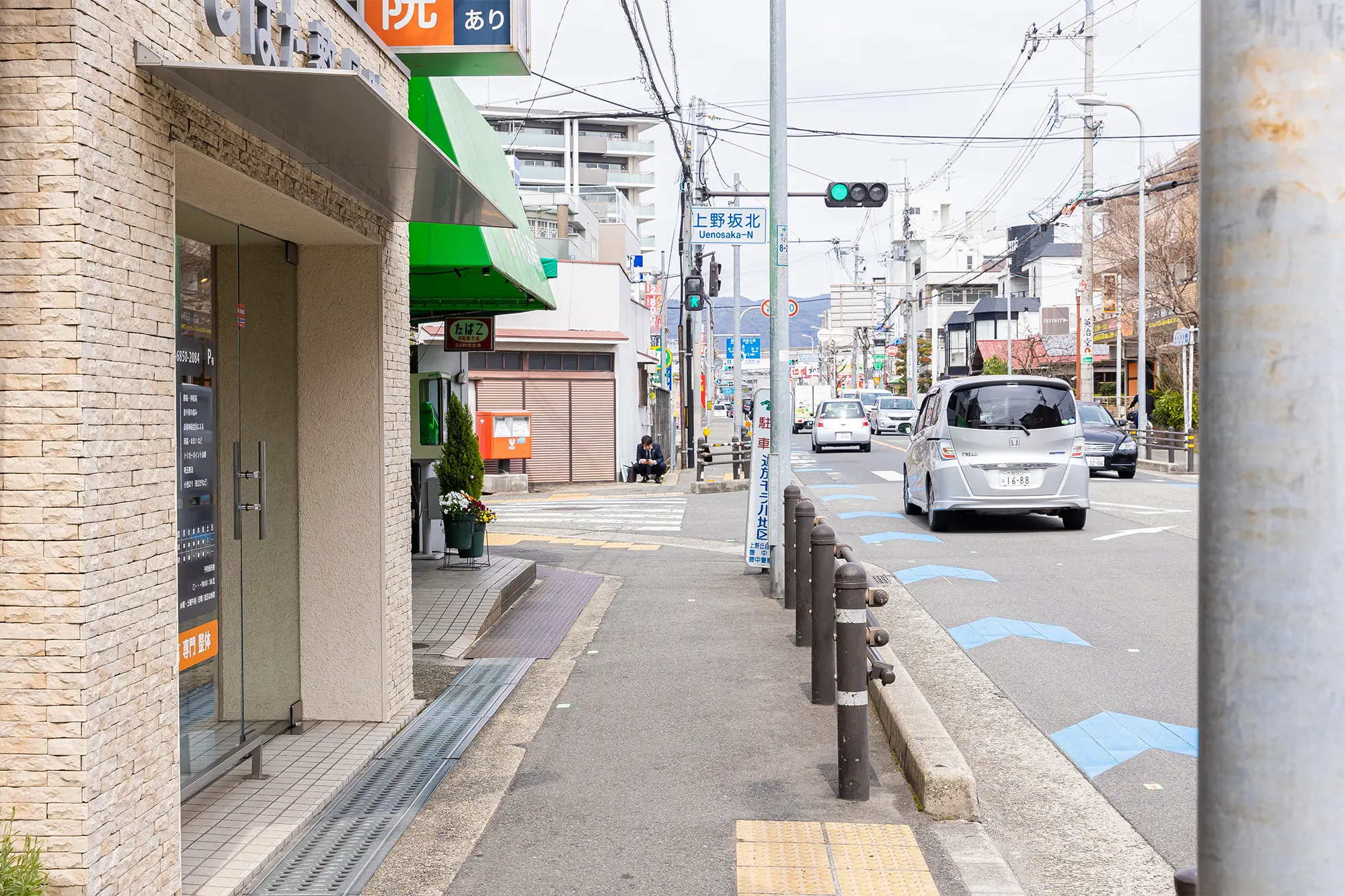 豊中駅より